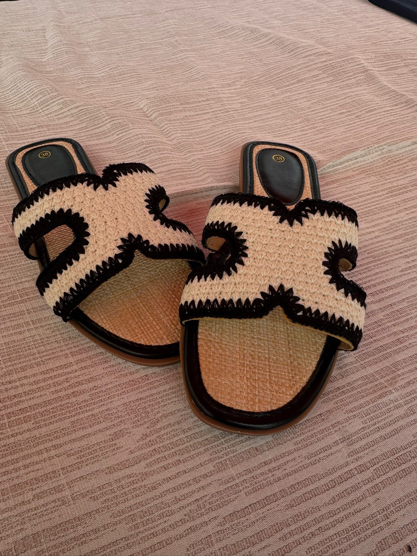 Aruba slippers