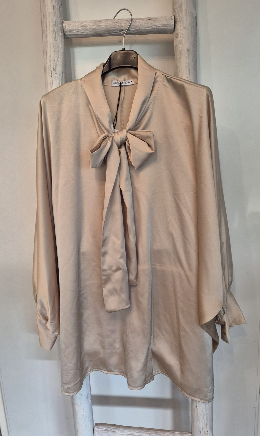 Satijnen Blouse met Strik