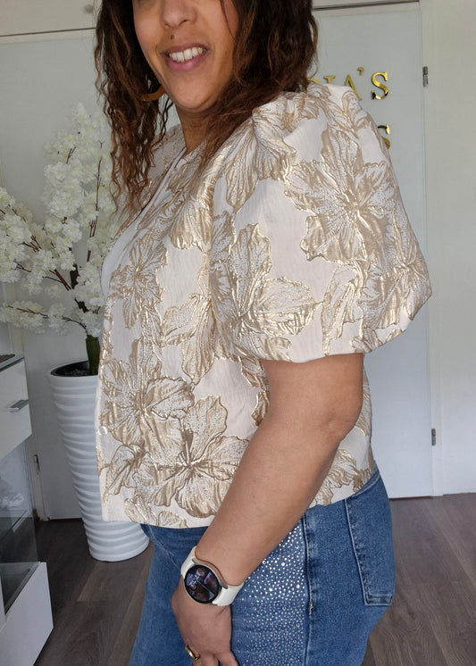 Elegante Top met Gouden Bloemenprint en Pofmouwen