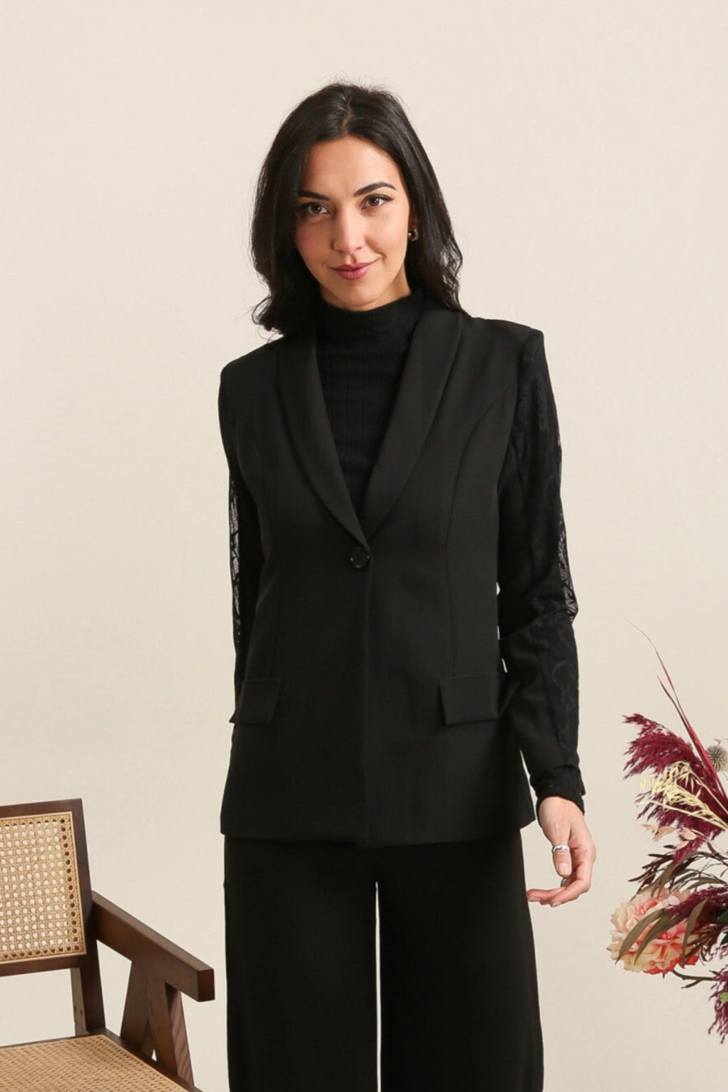 Blazer with lace